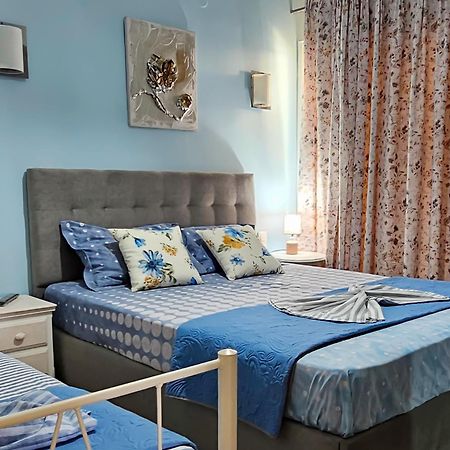 Hara Apartment In Front Of The Beach Paralía المظهر الخارجي الصورة