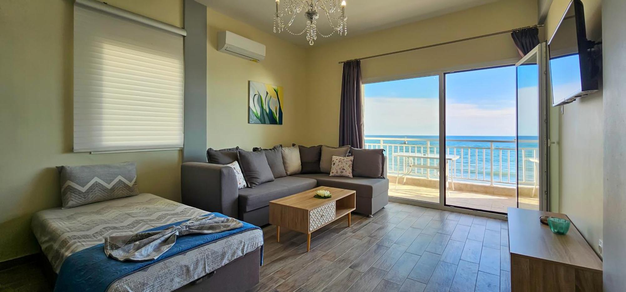 Hara Apartment In Front Of The Beach Paralía المظهر الخارجي الصورة